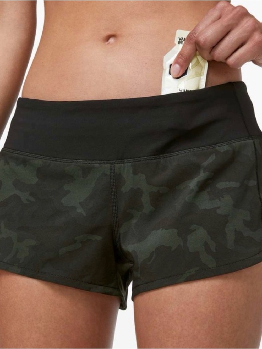 lululemon athletica Women's Green Camo mid rise Athletic Shorts